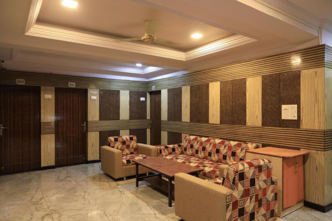 Oyo Flagship 77764 Hotel Rahul Ganeshpeth Colony Ναγκπούρ Εξωτερικό φωτογραφία